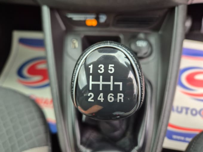 2025 Ford Tourneo Courier