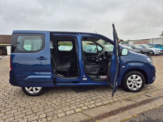 2025 Vauxhall Combo Life