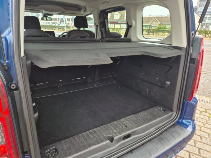 2025 Vauxhall Combo Life