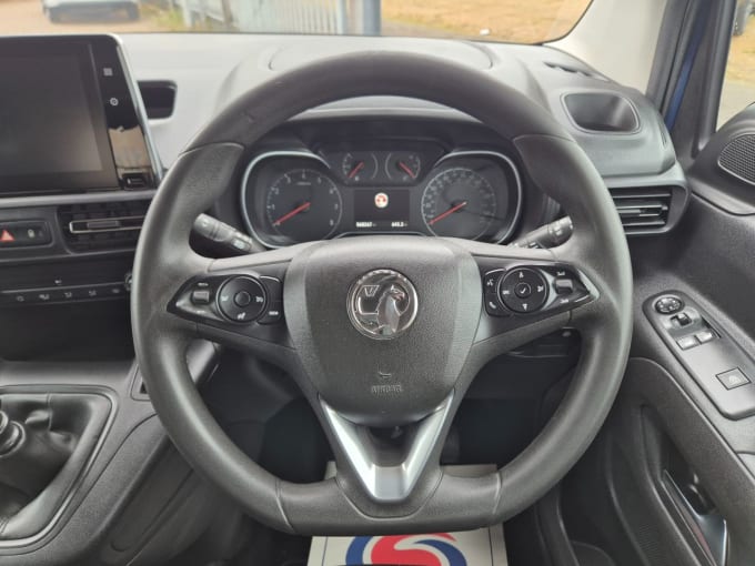 2025 Vauxhall Combo Life