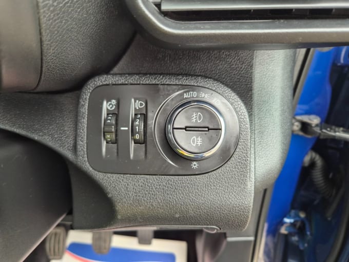 2025 Vauxhall Combo Life
