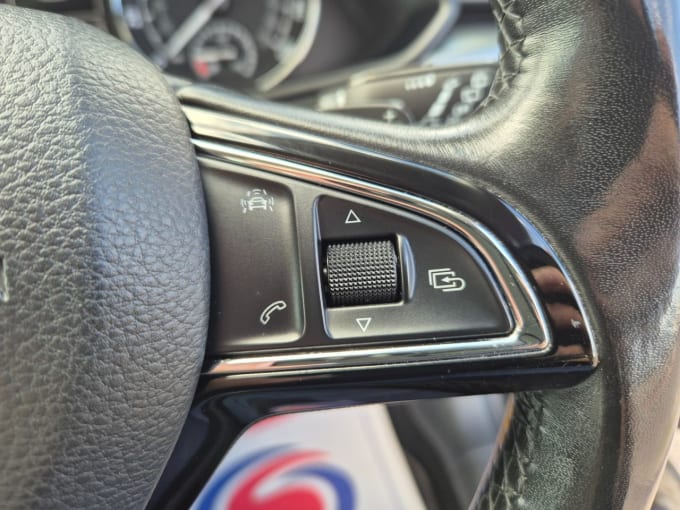 2025 Skoda Superb