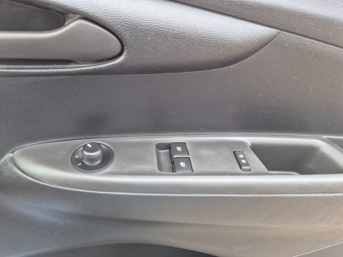 2015 Vauxhall Viva