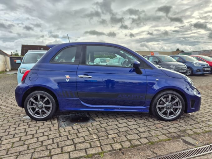 2025 Abarth 595