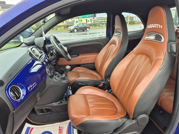 2025 Abarth 595