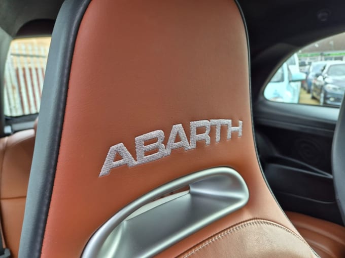 2025 Abarth 595