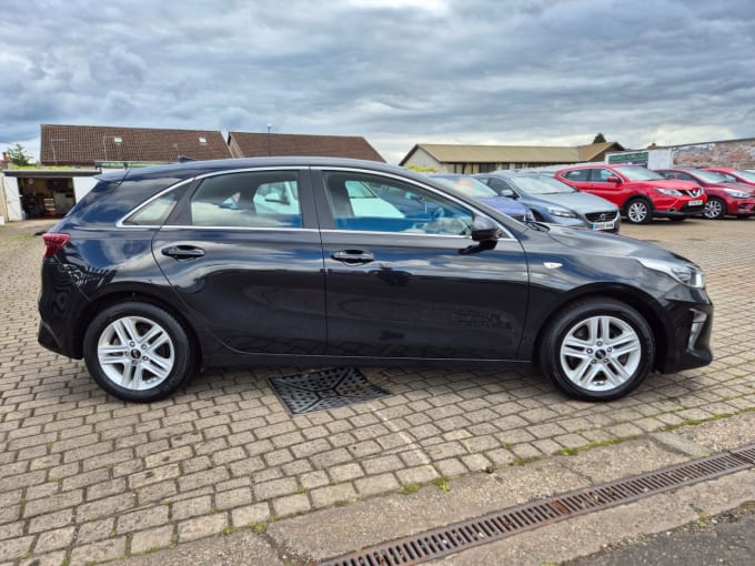 2025 Kia Ceed