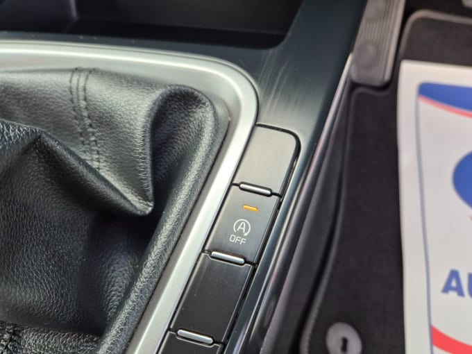 2025 Kia Ceed