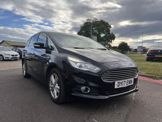 2025 Ford S-max