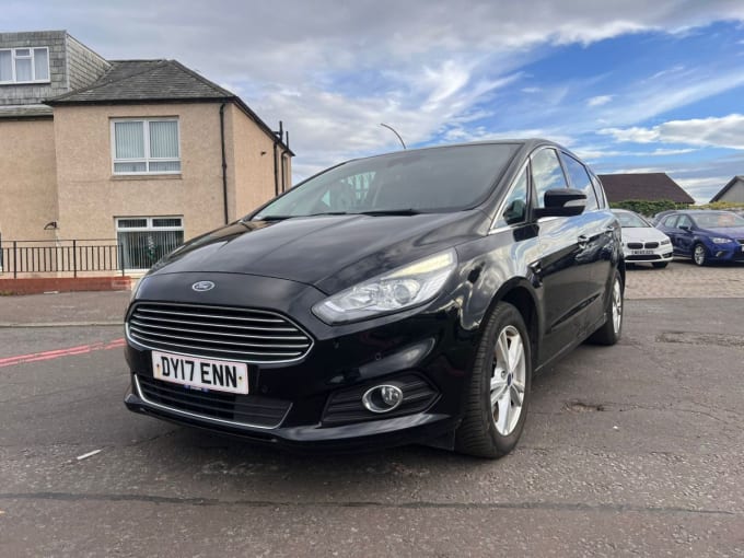 2025 Ford S-max