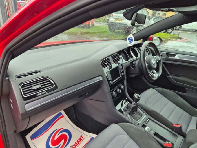 2016 Volkswagen Golf