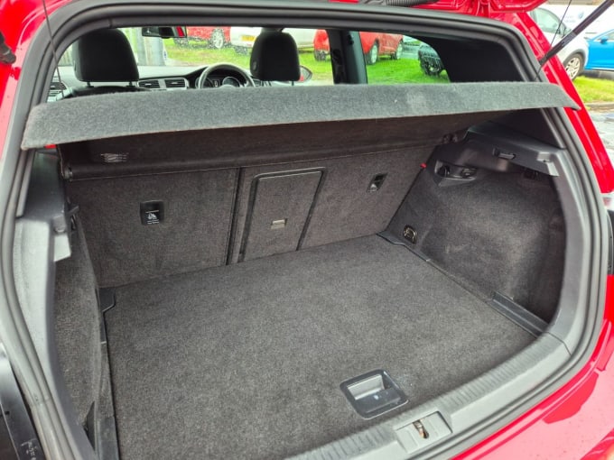 2016 Volkswagen Golf