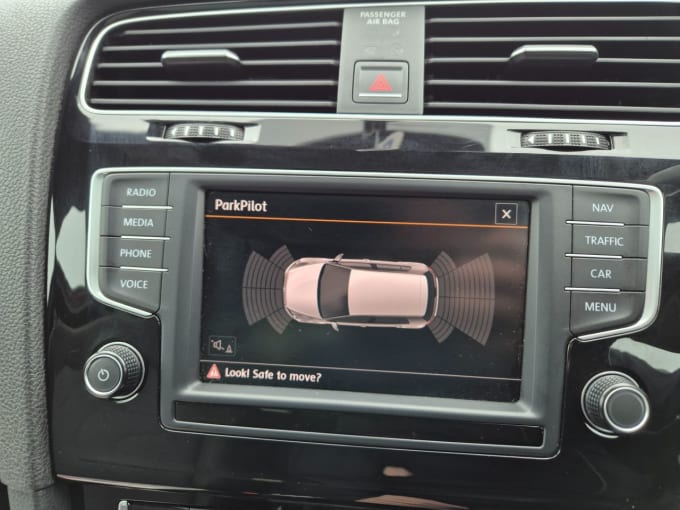 2016 Volkswagen Golf