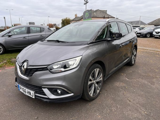 2016 Renault Grand Scenic