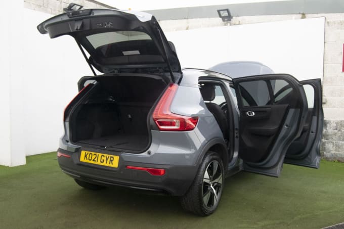 2021 Volvo Xc40