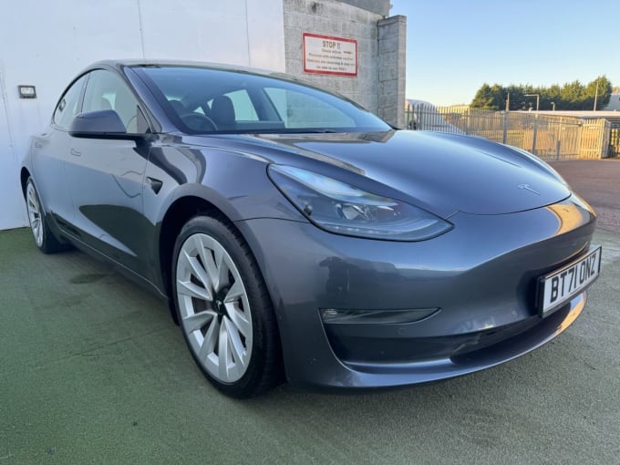 2025 Tesla Model 3