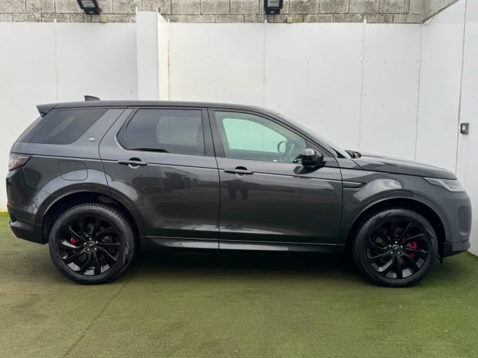 2025 Land Rover Discovery Sport