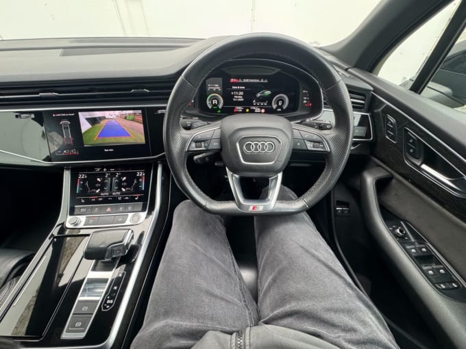 2025 Audi Q7