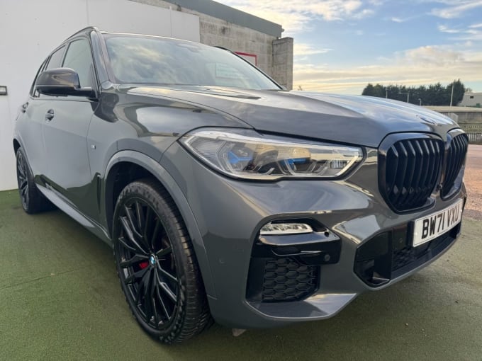 2025 BMW X5