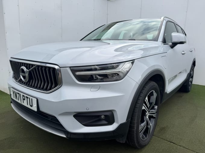 2025 Volvo Xc40