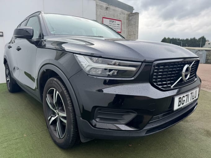 2025 Volvo Xc40