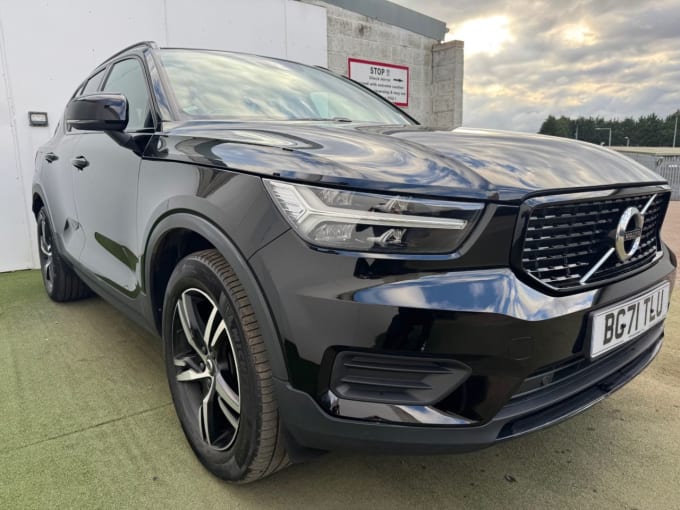 2025 Volvo Xc40