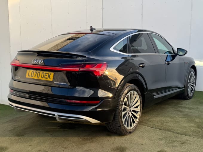 2025 Audi E-tron