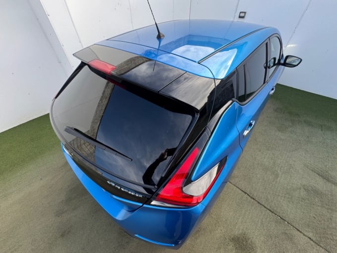 2025 Nissan Leaf