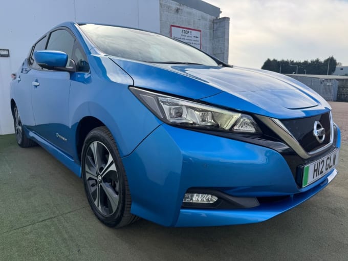 2025 Nissan Leaf