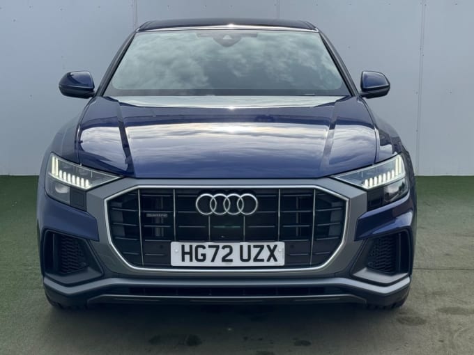 2025 Audi Q8