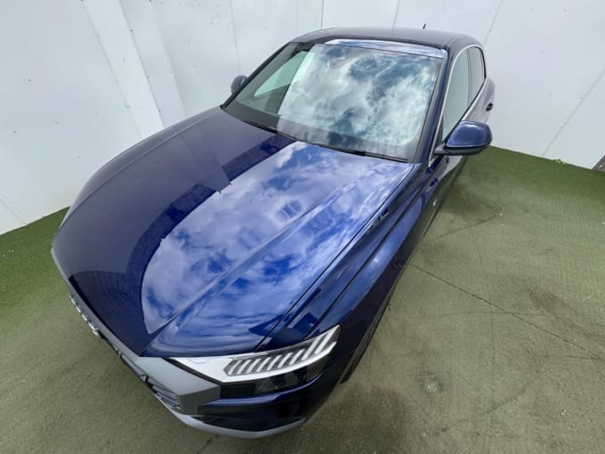 2025 Audi Q8