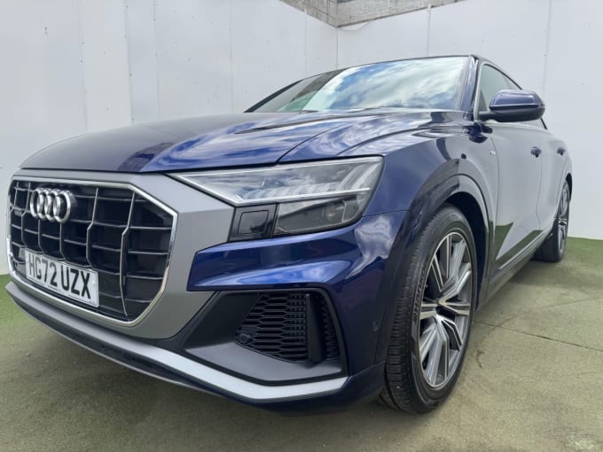 2025 Audi Q8