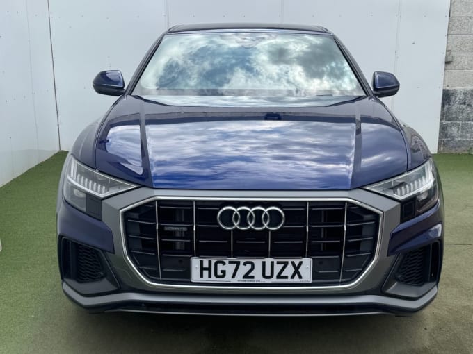 2025 Audi Q8