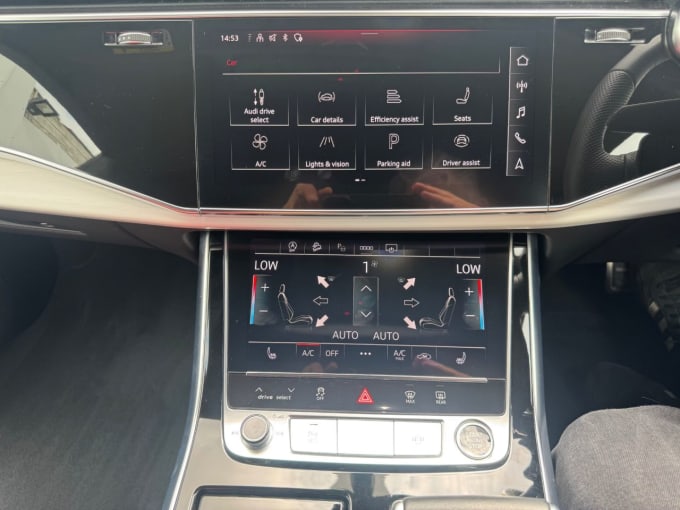 2025 Audi Q8