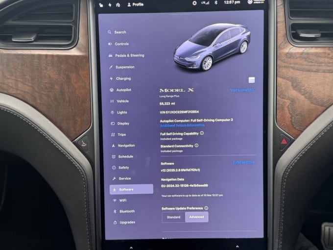 2025 Tesla Model X