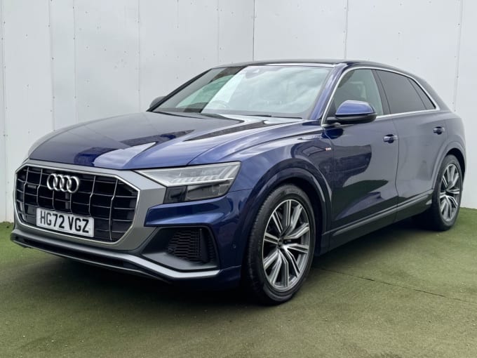 2025 Audi Q8