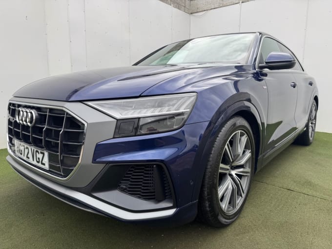 2025 Audi Q8