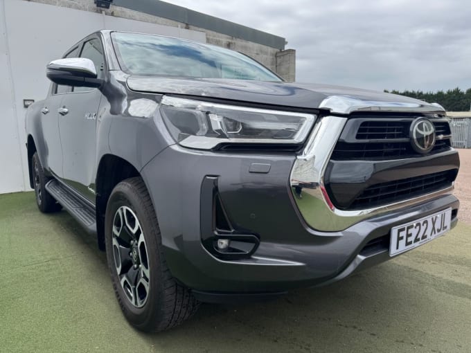 2025 Toyota Hi-lux