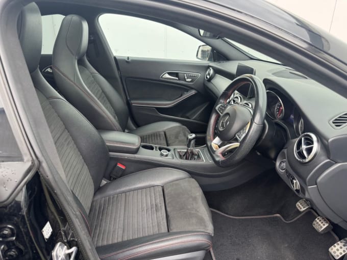 2025 Mercedes-benz Cla