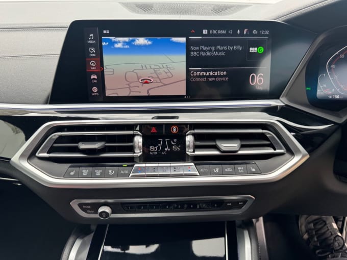 2025 BMW X6