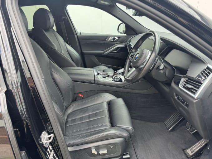 2025 BMW X6