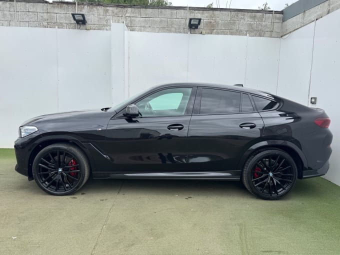 2025 BMW X6