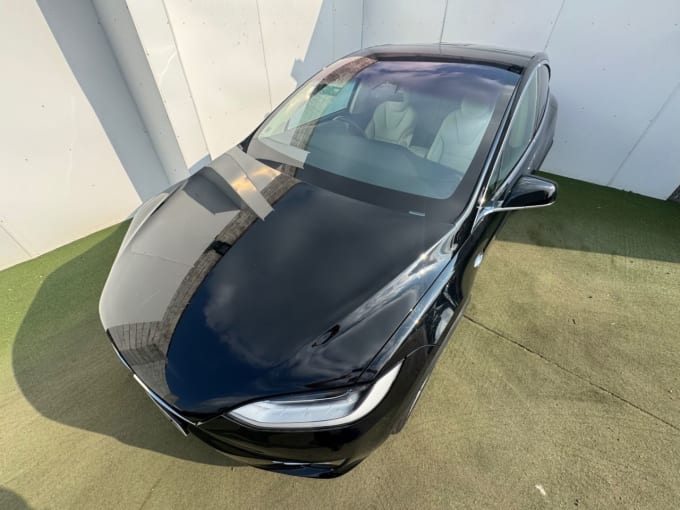 2025 Tesla Model X