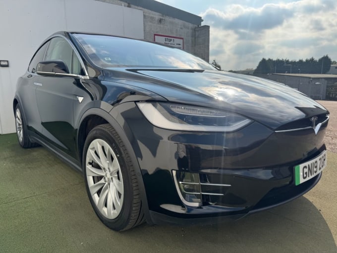 2025 Tesla Model X