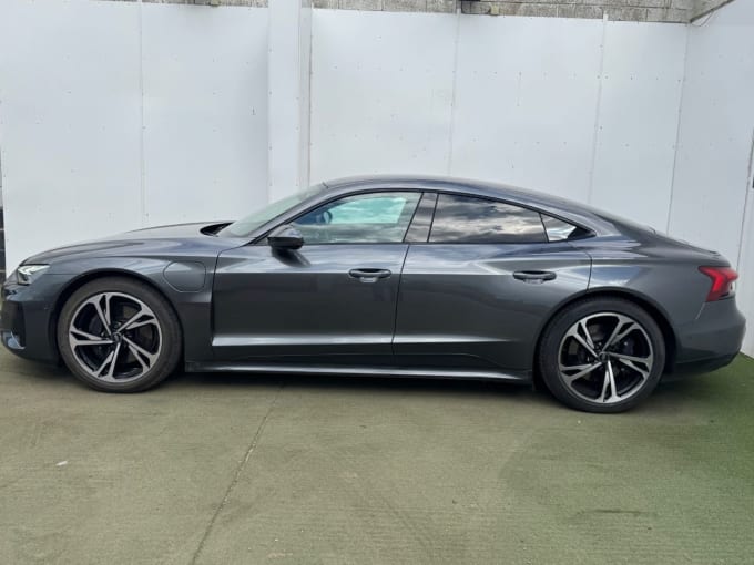 2025 Audi E-tron Gt