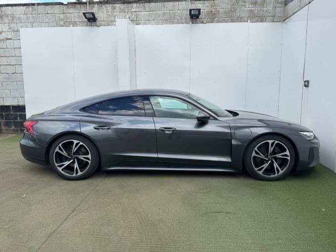 2025 Audi E-tron Gt