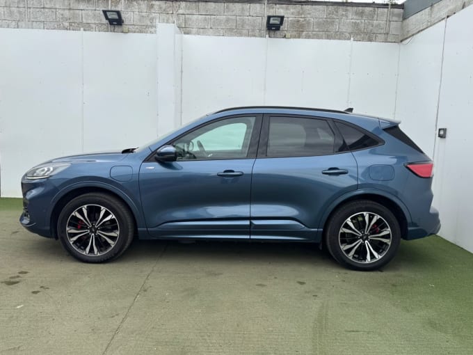 2025 Ford Kuga