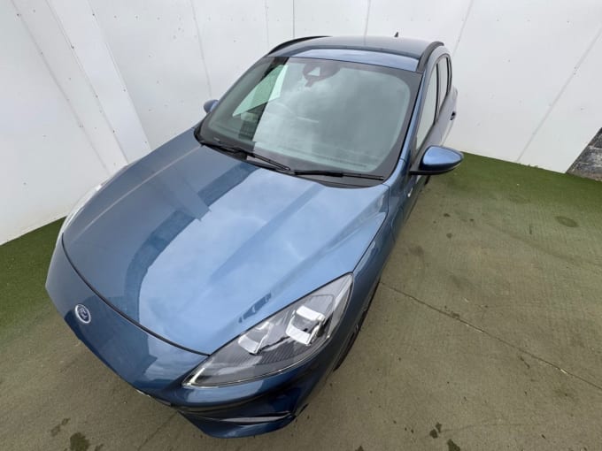 2025 Ford Kuga