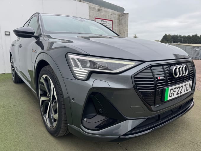 2025 Audi E-tron