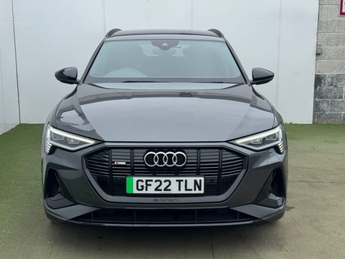 2025 Audi E-tron